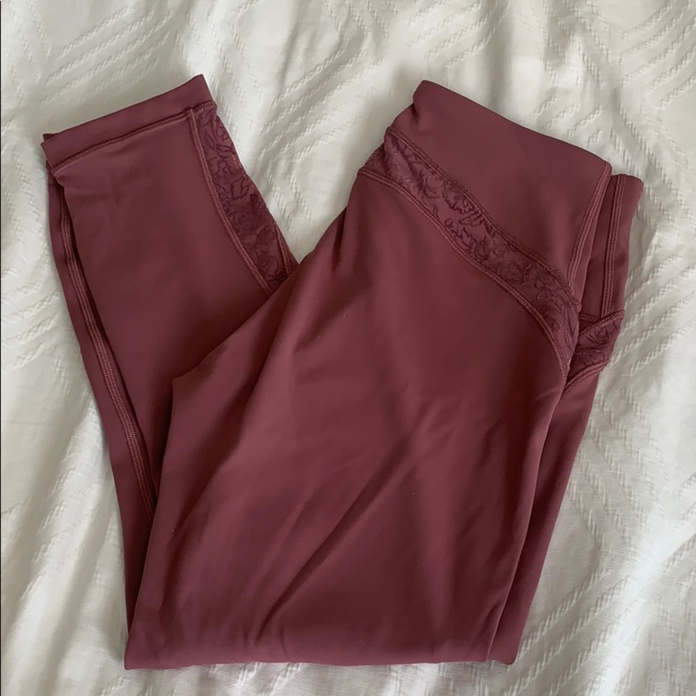 Lululemon Mauve Leggings
